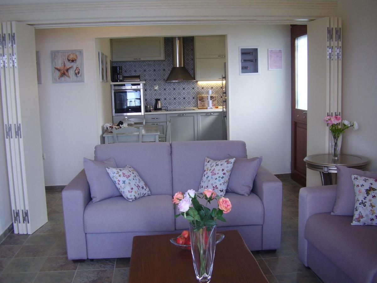 Sunset Suites Lefokastro Cameră foto